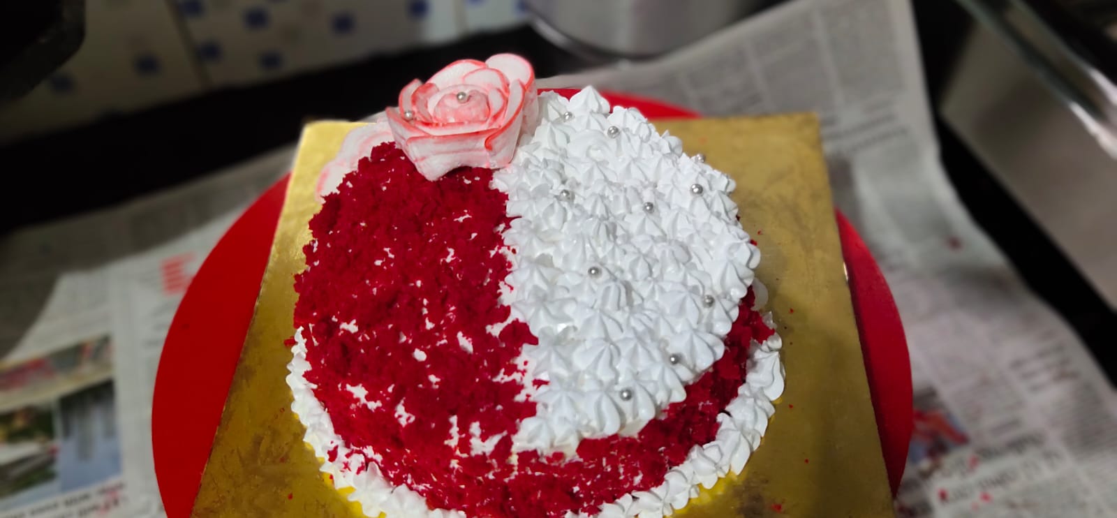 RED VELVET CREAM CHEES CAKE